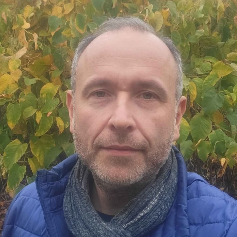 Sebastian H.